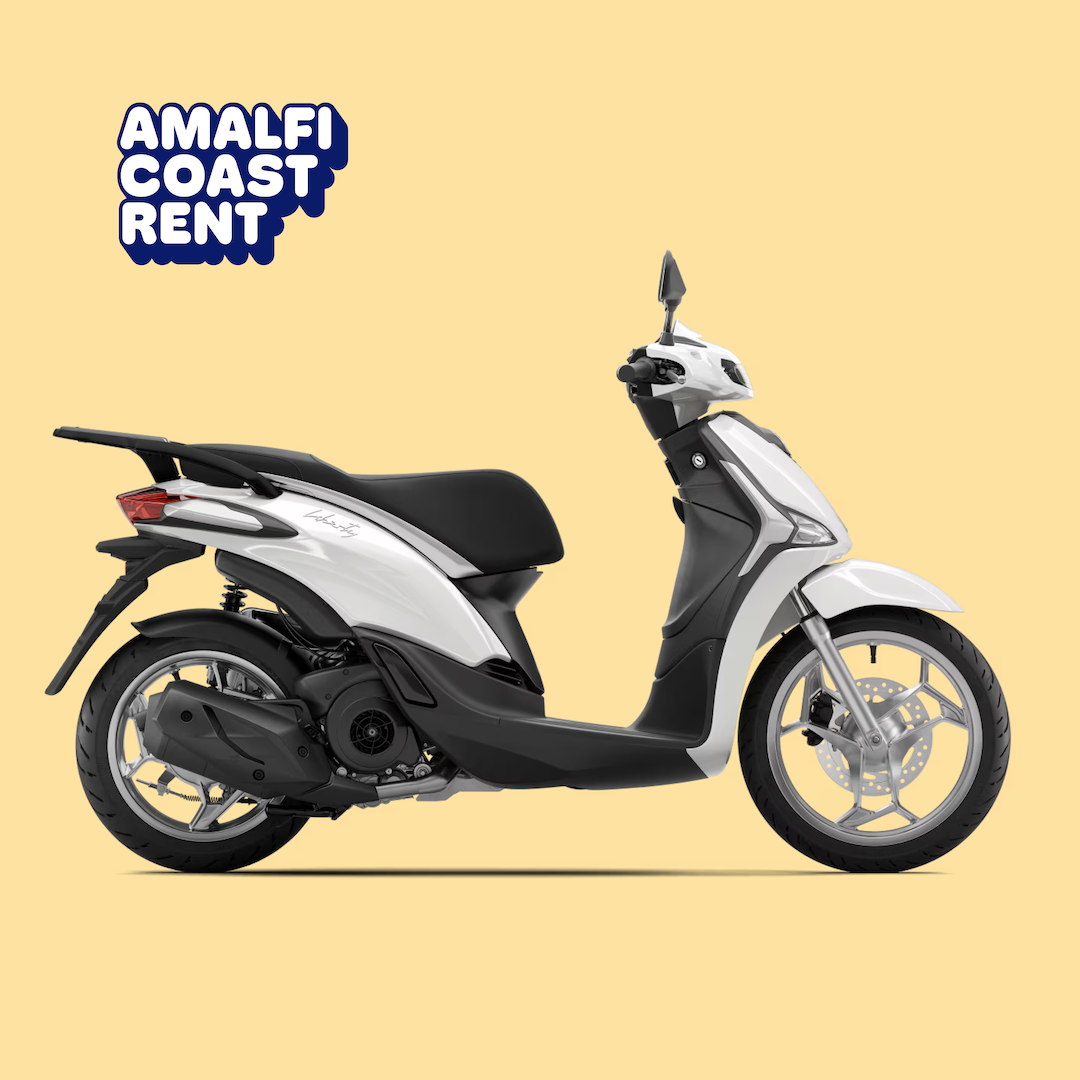 Scooter Liberty 125cc White, Amalfi Coast Rent